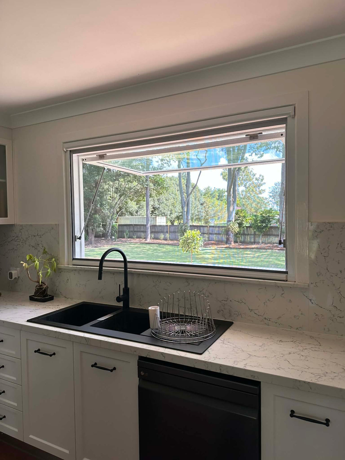 Window Retractable Fly Screen